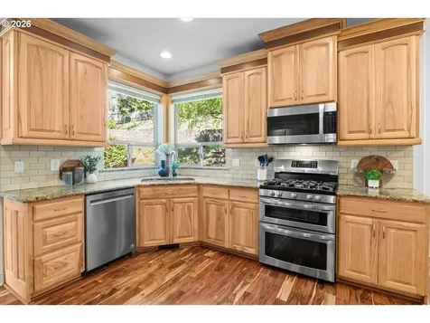 1667 Ptarmigan Street NW Salem OR 97304