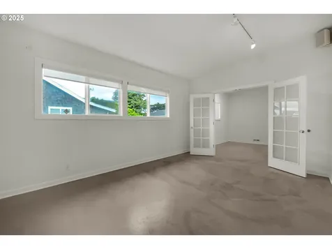 809 S Holladay Drive Seaside OR 97138