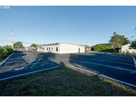 809 S Holladay Drive Seaside OR 97138