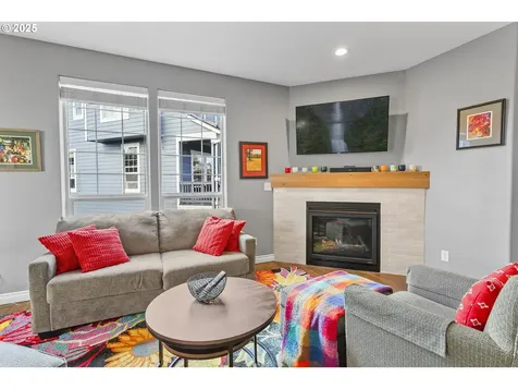 20528 Noble Lane West Linn OR 97068
