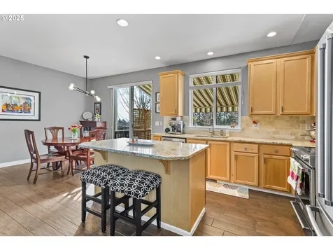 20528 Noble Lane West Linn OR 97068