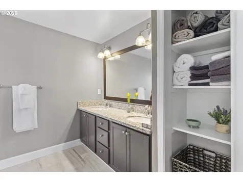 20528 Noble Lane West Linn OR 97068