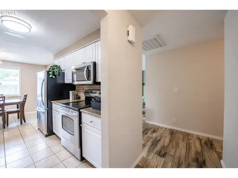 5354 Cody Avenue Eugene OR 97402