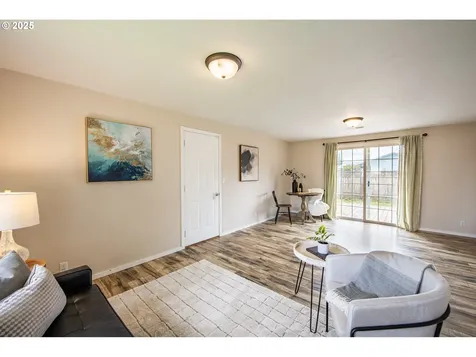 5354 Cody Avenue Eugene OR 97402