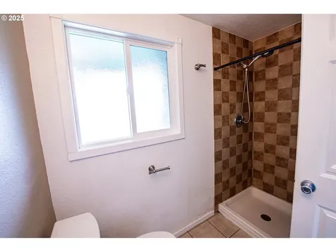 5354 Cody Avenue Eugene OR 97402