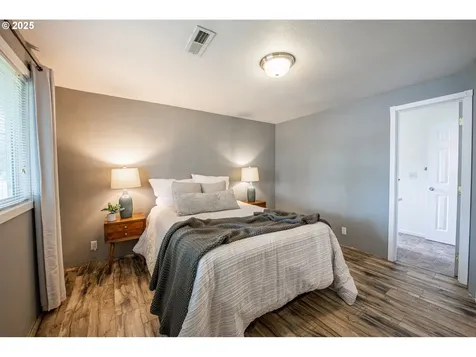 5354 Cody Avenue Eugene OR 97402