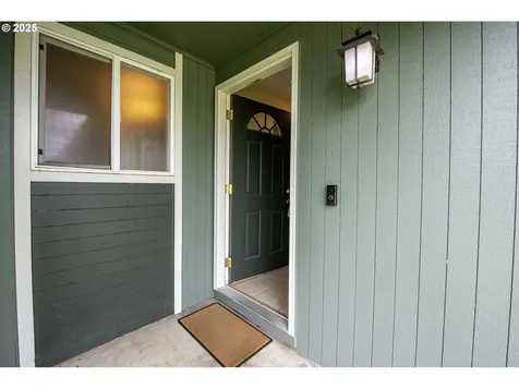 5354 Cody Avenue Eugene OR 97402