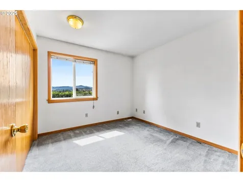 409 S 30th Street Philomath OR 97370
