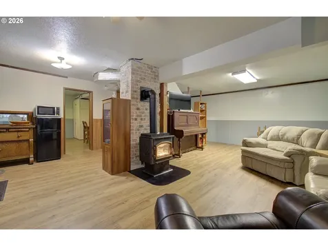 532 NE Curtis Drive Corbett OR 97019
