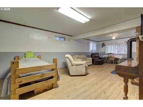 532 NE Curtis Drive Corbett OR 97019