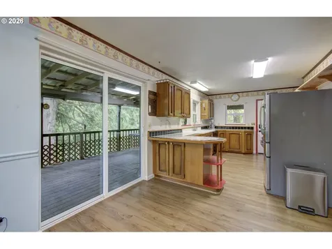 532 NE Curtis Drive Corbett OR 97019