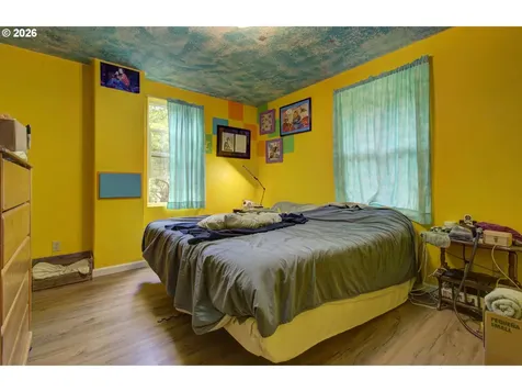 532 NE Curtis Drive Corbett OR 97019
