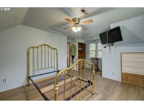 532 NE Curtis Drive Corbett OR 97019