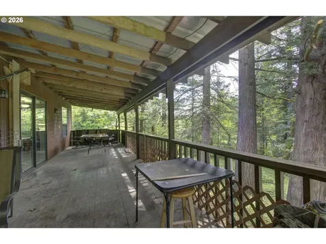 532 NE Curtis Drive Corbett OR 97019