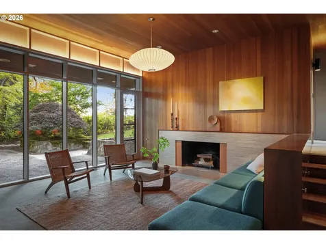 4645 SW Fairview Boulevard Portland OR 97221