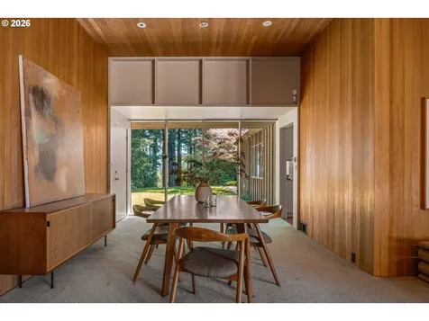 4645 SW Fairview Boulevard Portland OR 97221