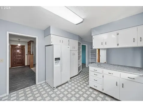 704 Toliver Road Molalla OR 97038