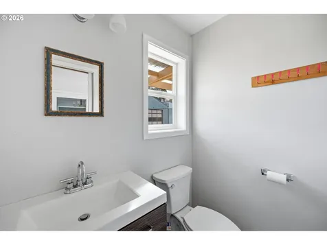 704 Toliver Road Molalla OR 97038