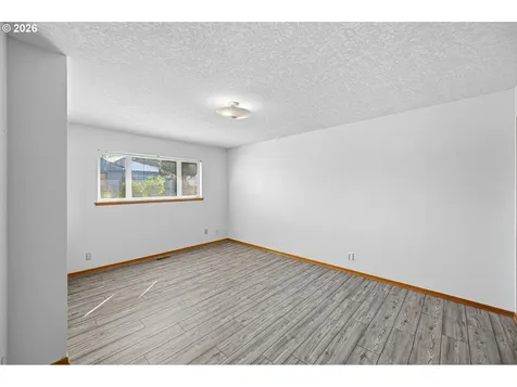 704 Toliver Road Molalla OR 97038