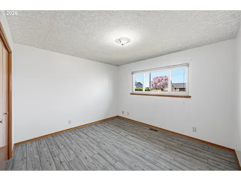 704 Toliver Road Molalla OR 97038