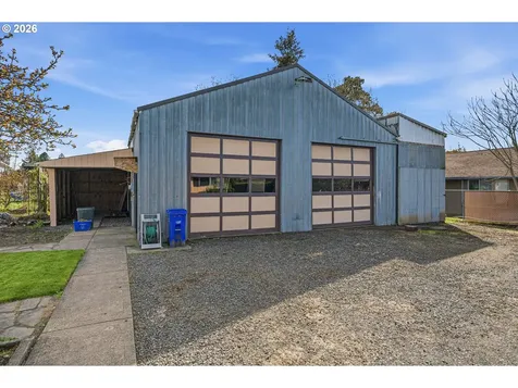 704 Toliver Road Molalla OR 97038