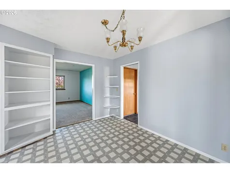 704 Toliver Road Molalla OR 97038