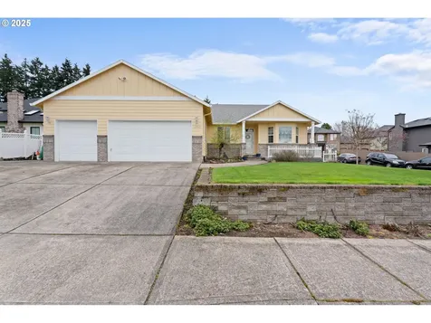 12993 SE Almond Court Clackamas OR 97015