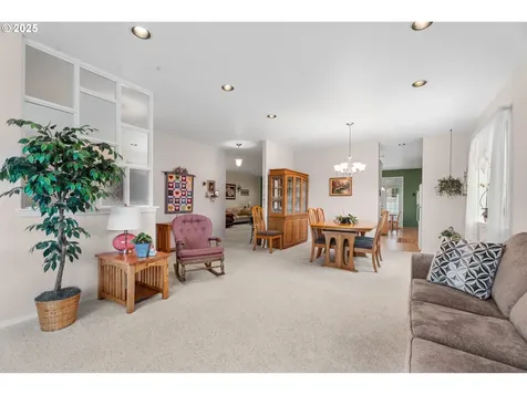 12993 SE Almond Court Clackamas OR 97015