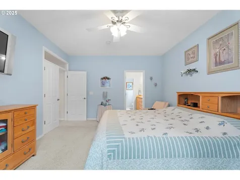12993 SE Almond Court Clackamas OR 97015