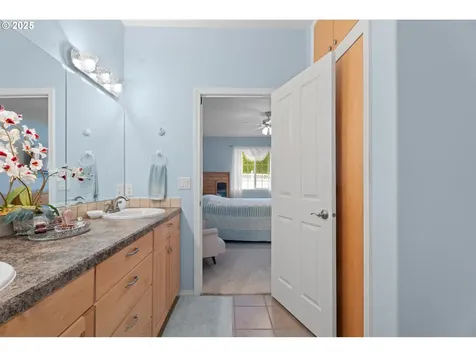 12993 SE Almond Court Clackamas OR 97015