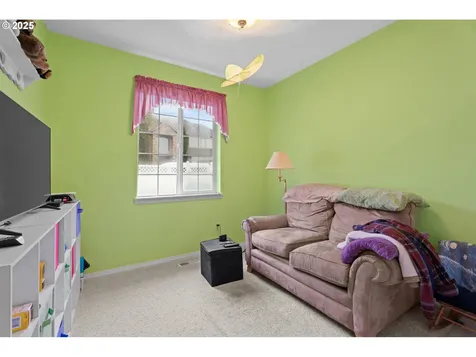 12993 SE Almond Court Clackamas OR 97015