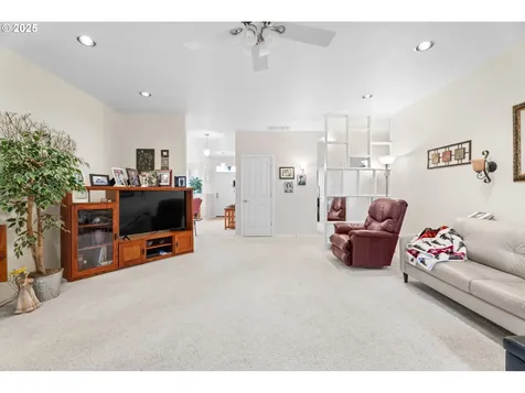 12993 SE Almond Court Clackamas OR 97015