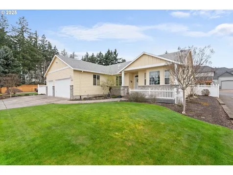 12993 SE Almond Court Clackamas OR 97015