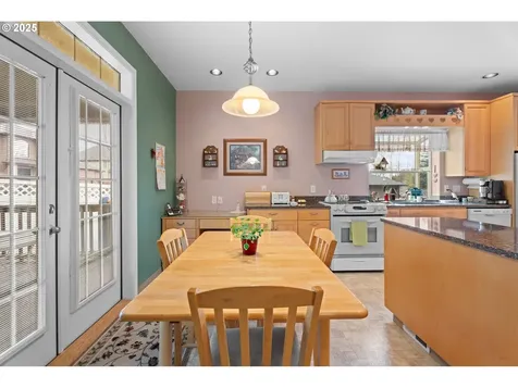 12993 SE Almond Court Clackamas OR 97015