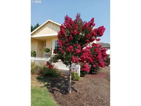 12993 SE Almond Court Clackamas OR 97015