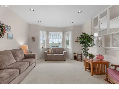 12993 SE Almond Court Clackamas OR 97015