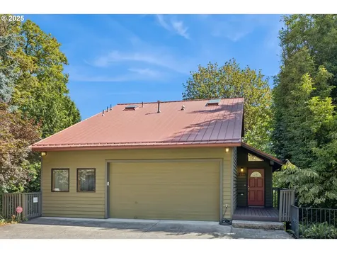 3485 NW Thurman Street Portland OR 97210