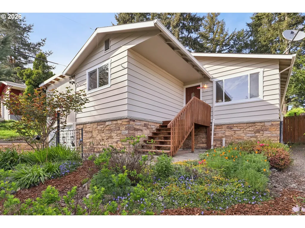 2723 SW Texas Street Portland OR 97219
