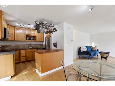 2723 SW Texas Street Portland OR 97219