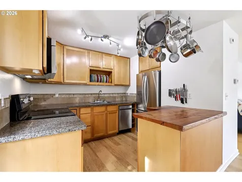 2723 SW Texas Street Portland OR 97219