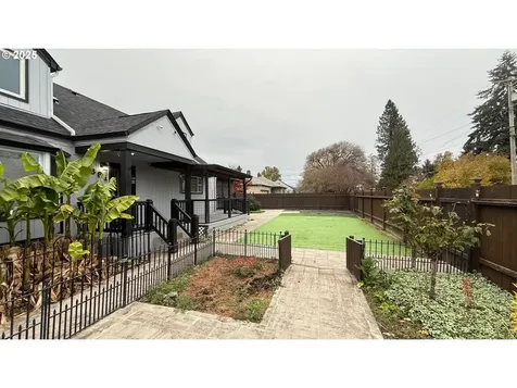 3881 Souza Street Eugene OR 97402