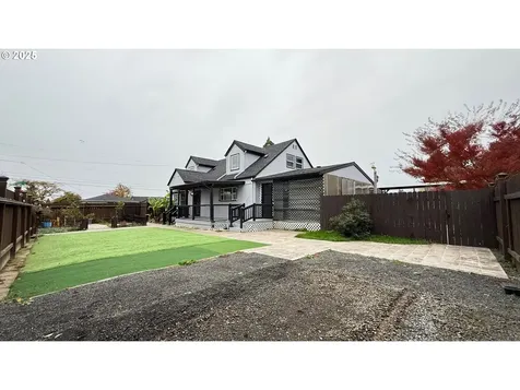 3881 Souza Street Eugene OR 97402