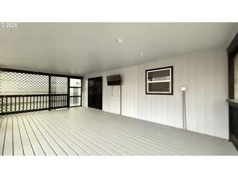 3881 Souza Street Eugene OR 97402