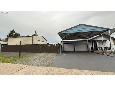 3881 Souza Street Eugene OR 97402