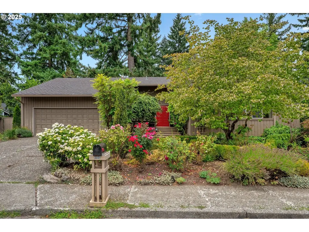 8985 SW Leslie Street Portland OR 97223