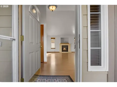1024 SE 29th Street Troutdale OR 97060