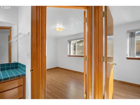 1024 SE 29th Street Troutdale OR 97060