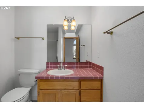 1024 SE 29th Street Troutdale OR 97060