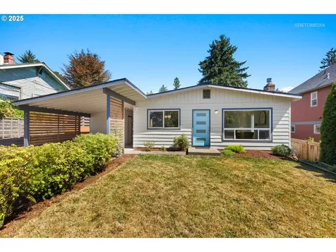 7226 SW 32nd Avenue Portland OR 97219