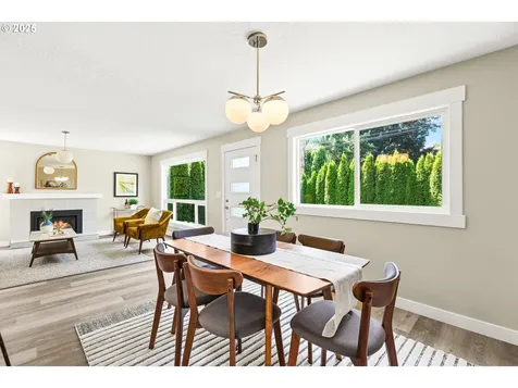 7226 SW 32nd Avenue Portland OR 97219